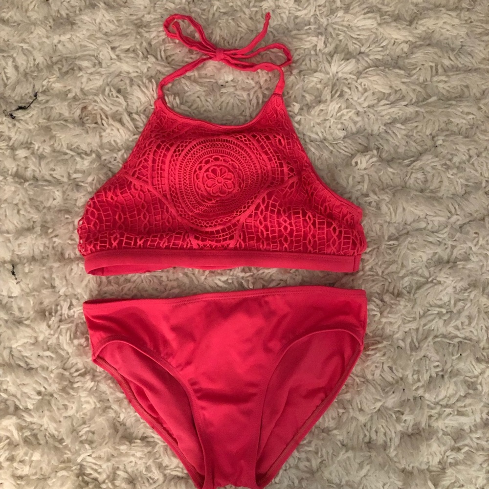 Justice bikini WILLING TO NEGOTIATE